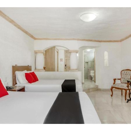 Capital O Gran Hotel Campestre Celaya  Exterior photo