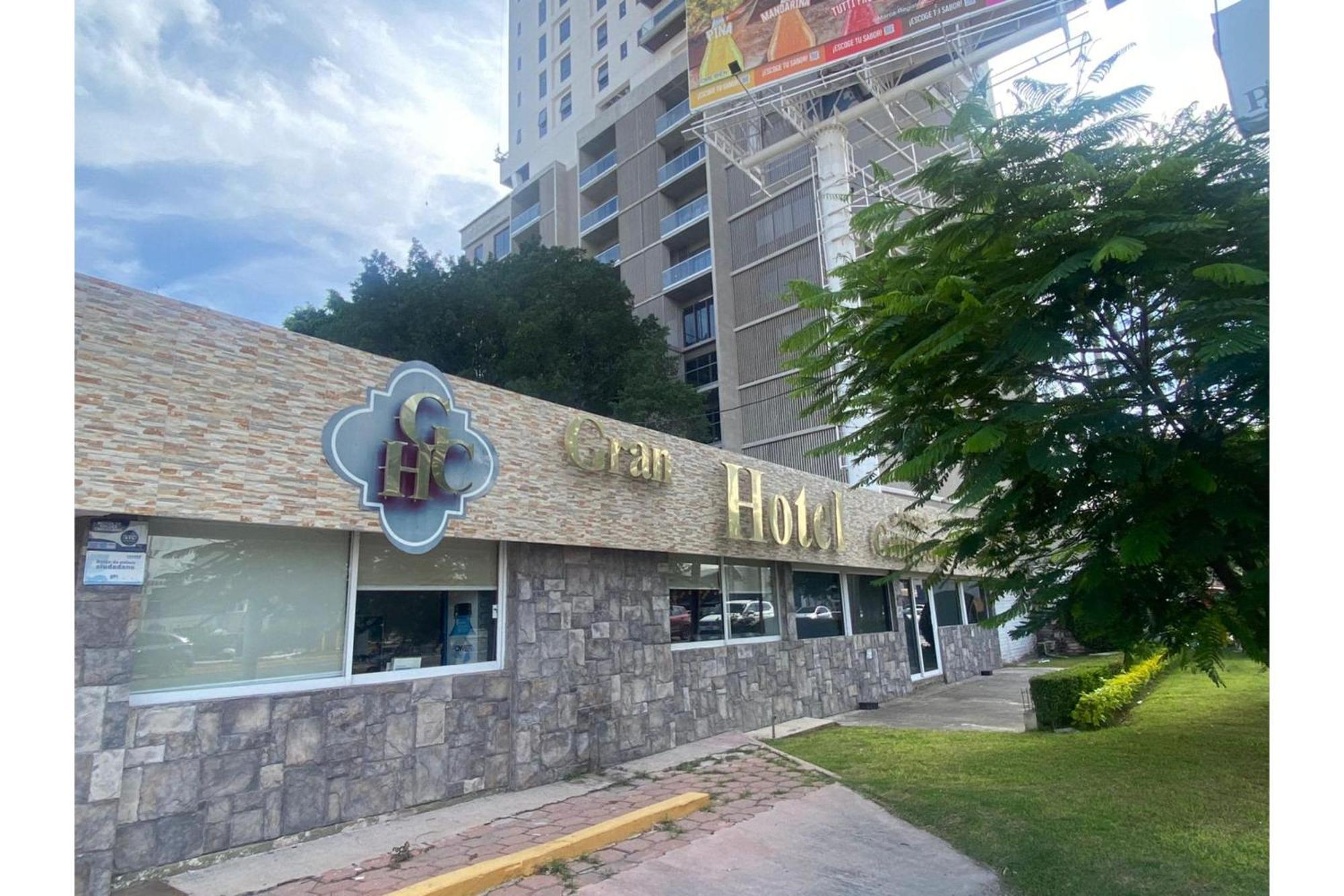 Capital O Gran Hotel Campestre Celaya  Exterior photo