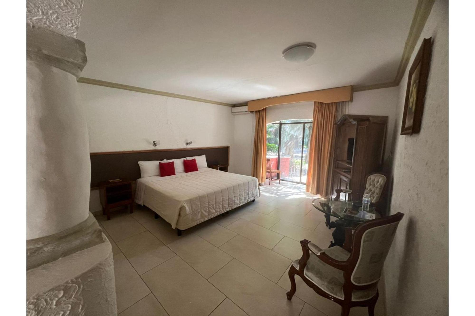 Capital O Gran Hotel Campestre Celaya  Exterior photo